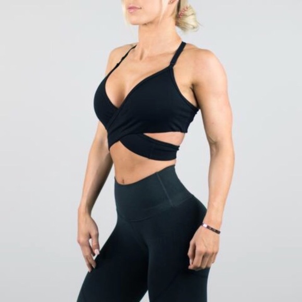 Alphalete Surface Wrap Bra